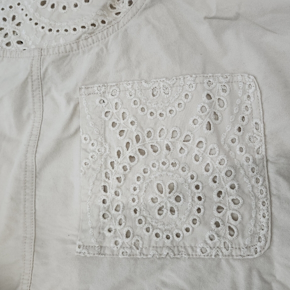 Maurices eyelet twill shacket size 2X - Picture 8 of 9